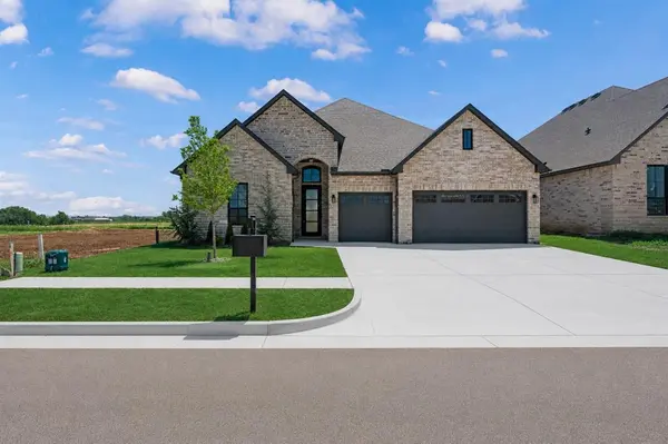 19400 S Country DR, Edmond, OK 73012