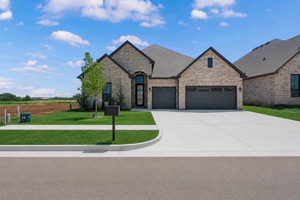 19400 S Country DR, Edmond, OK 73012