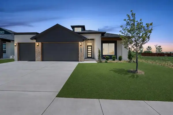 15600 Rockwell Park LN, Edmond, OK 73013