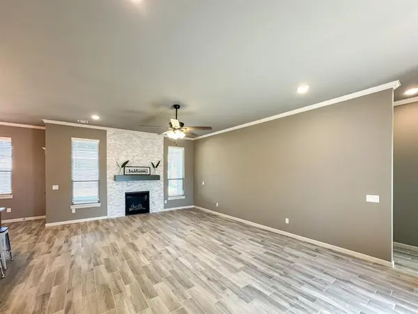 2913 Summit Hollow CIR, Norman, OK 73071