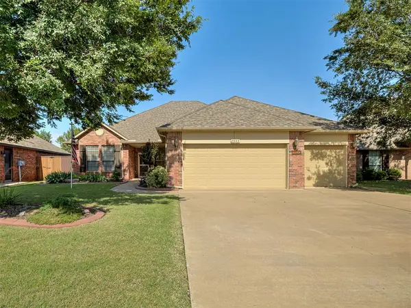 2933 Firewheel RD, Edmond, OK 73013