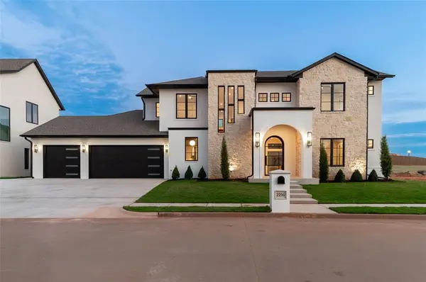2216 Stone Mill CT, Yukon, OK 73099