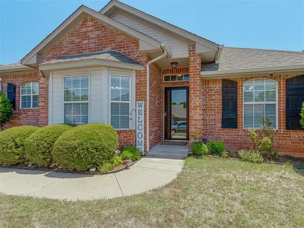 700 Taber LN, Edmond, OK 73003