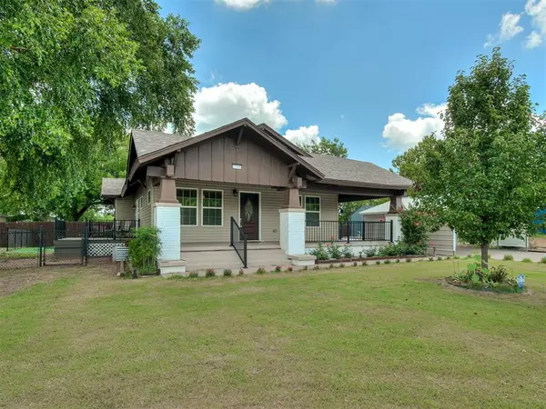 2290 E Meyers CIR, Choctaw, OK 73020