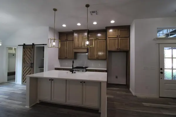 132 Mountain Laurel WAY, Noble, OK 73068