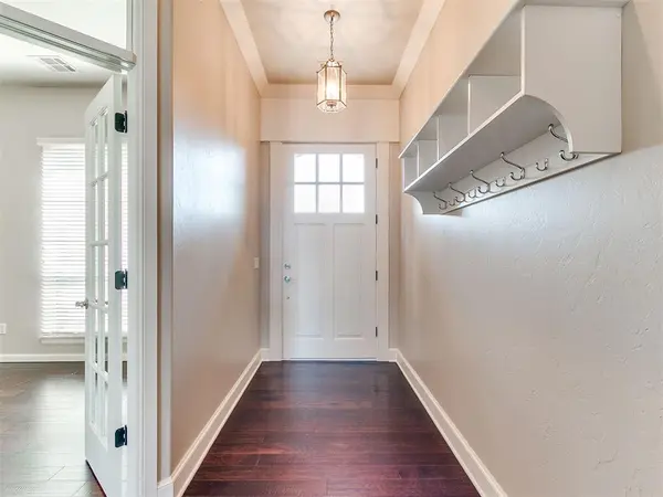 31877 Boomer AVE, Norman, OK 73072