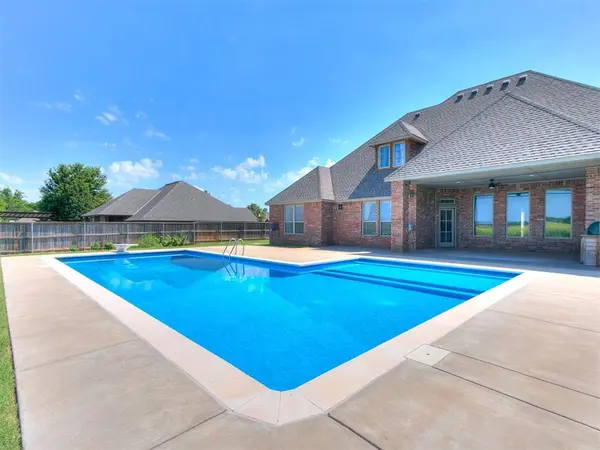 31877 Boomer AVE, Norman, OK 73072