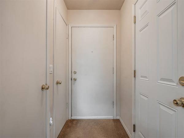 223 W 5th ST, Edmond, OK 73003