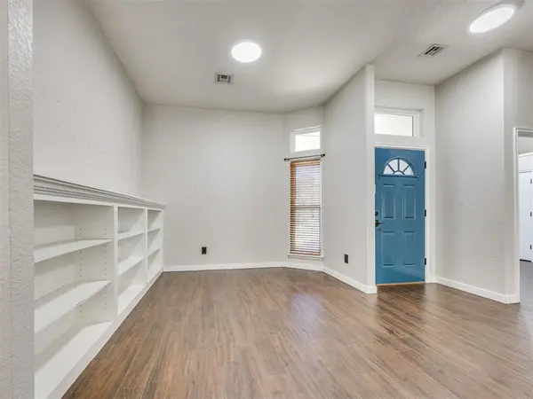 221 Victory DR, Norman, OK 73072