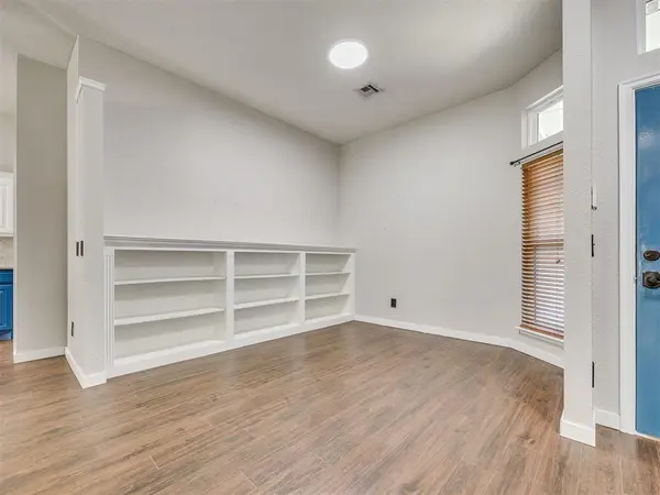 221 Victory DR, Norman, OK 73072