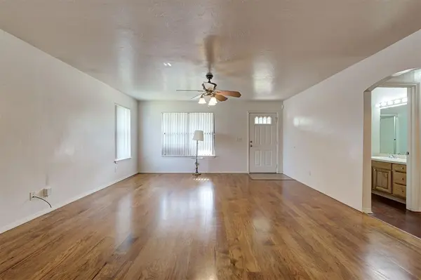 1925 N McKinley AVE, Oklahoma City, OK 73106
