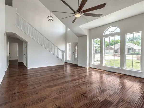 2705 E Hills DR, Oklahoma City, OK 73160