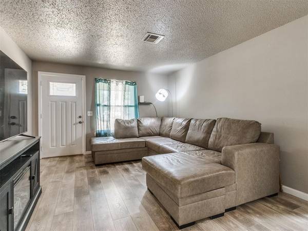3916 Dentwood TER, Oklahoma City, OK 73115