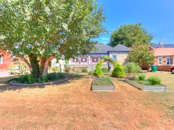 1719 NW 12th ST, Oklahoma City, OK 73106
