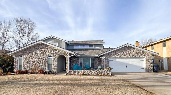 11501 Carriage DR, Yukon, OK 73099