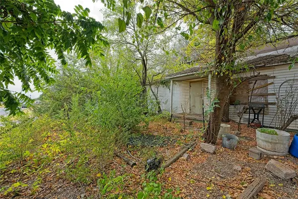 1300 SE 38th ST, Oklahoma City, OK 73129