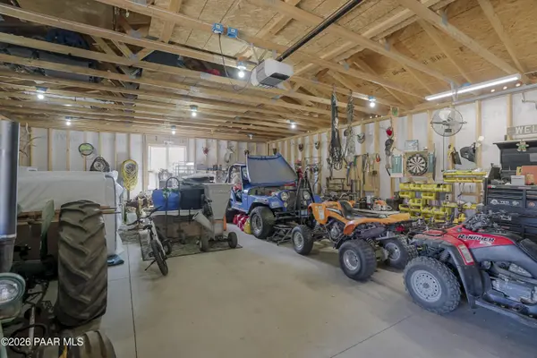 7305 S Rigger RD, Mayer, AZ 86333