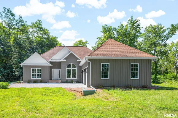 521 FANTASY LN, Chillicothe, IL 61523