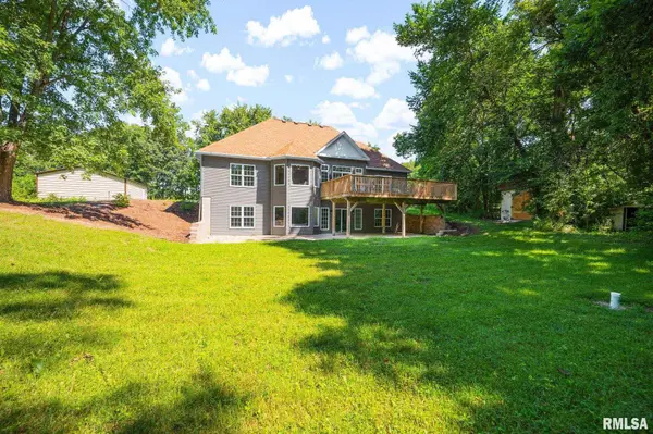 521 FANTASY LN, Chillicothe, IL 61523