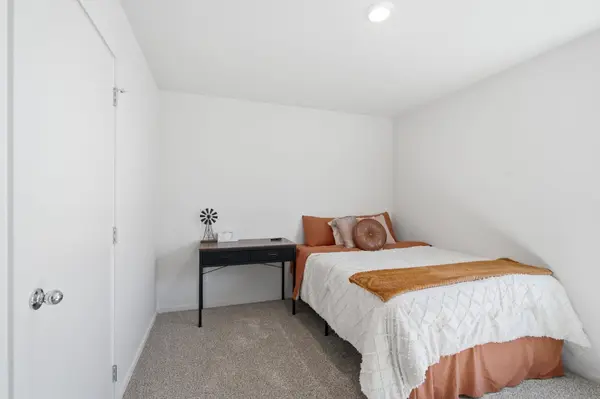 1712 E B St, Deer Park, WA 99006