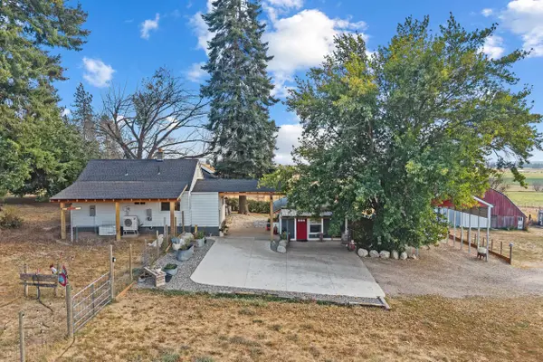 711+ Milan Farms Rd, Elk, WA 99009