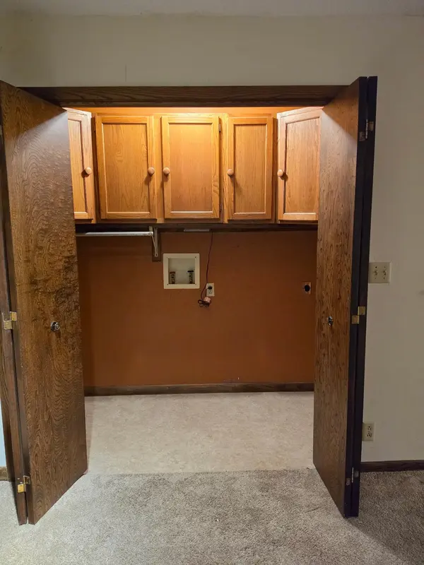 1009 Ruth Ann Dr, Dodge City, KS 67801