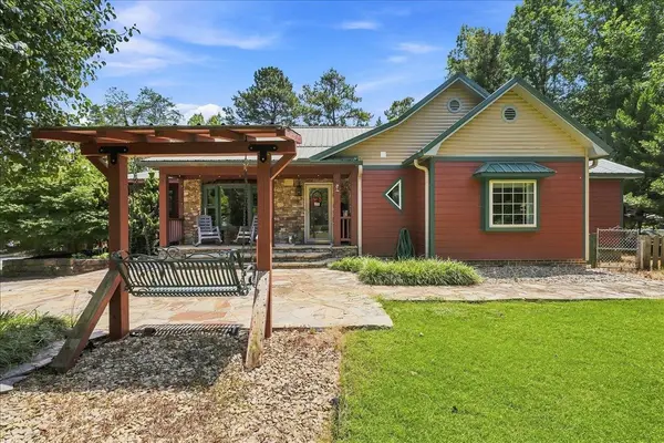 213 Cox Ridge CT, Trvelers Rest, SC 29690
