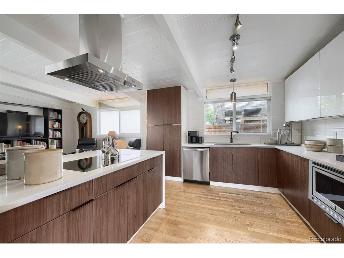 1860 S Holly, Denver, CO 80222