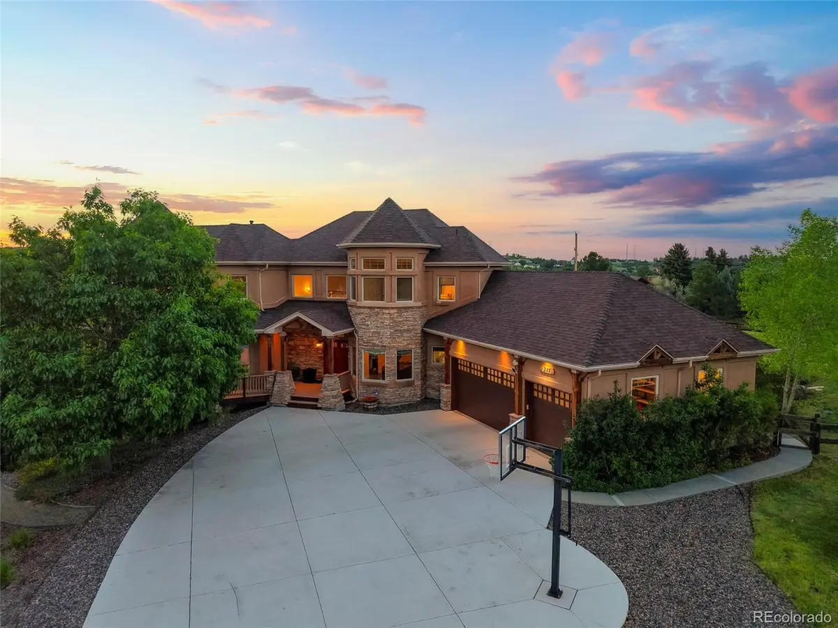 387 Crossing, Castle Pines, CO 80108