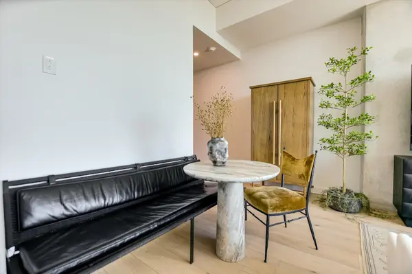 610 Davis ST #2607, Austin, TX 78701