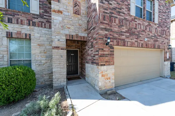 305 Talon Grasp TRL, Leander, TX 78641