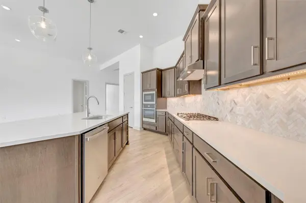 3232 Periwinkle DR, San Marcos, TX 78666