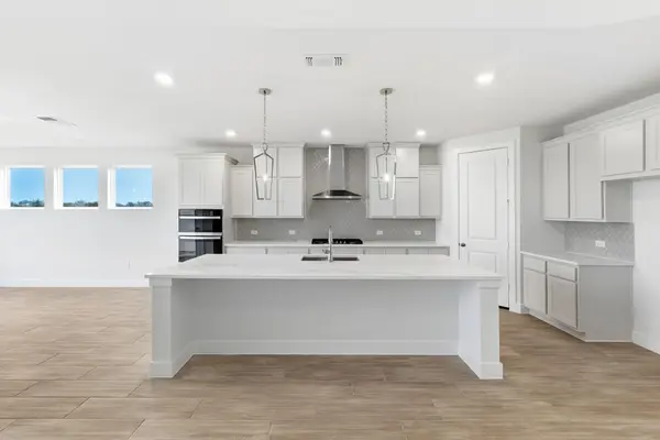132 Pinyon Pine DR, Bastrop, TX 78602