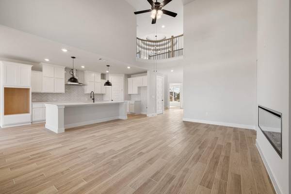 213 Horsemint LN, Georgetown, TX 78633