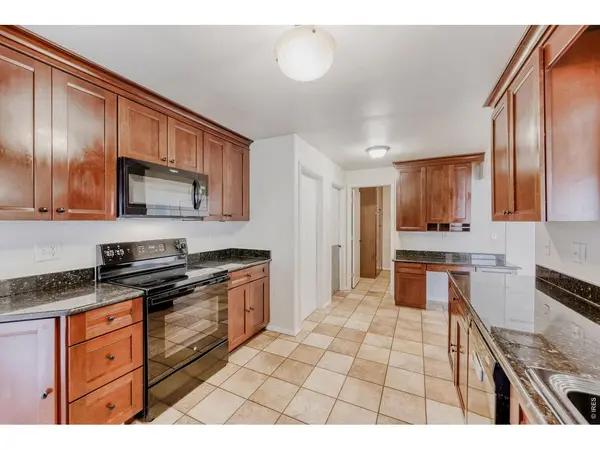 1117 Atwood, Longmont, CO 80501