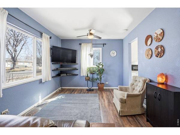 2057 Ironton, Aurora, CO 80010