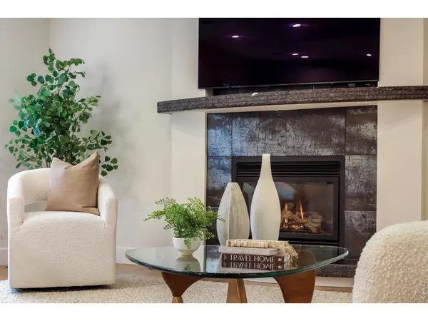 900 6th, Boulder, CO 80302