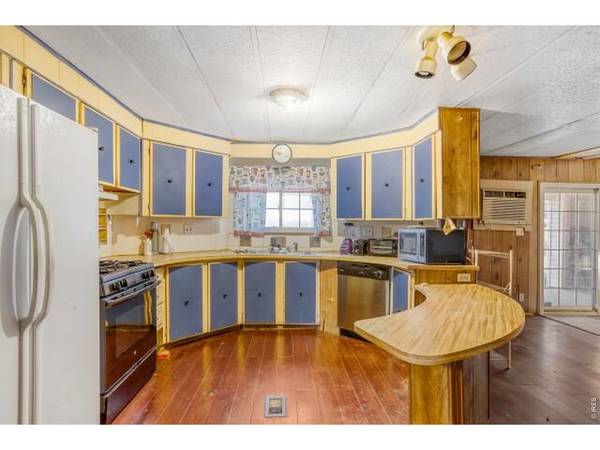1215 Macintyre, Dacono, CO 80514