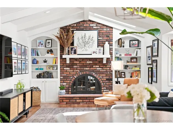 4075 S Poplar, Denver, CO 80237