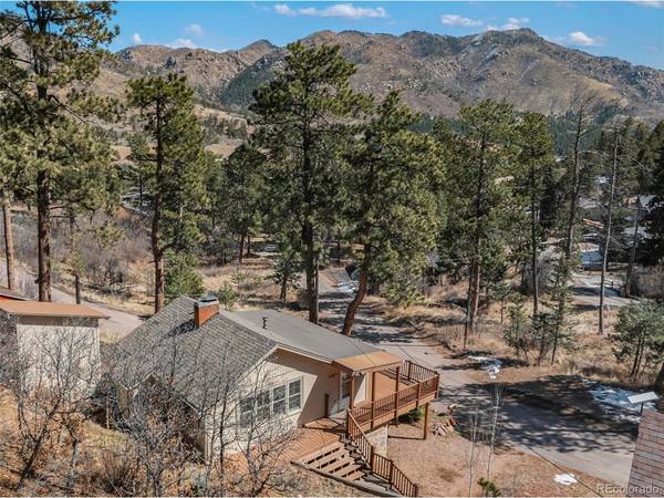 5870 Paona, Cascade, CO 80809