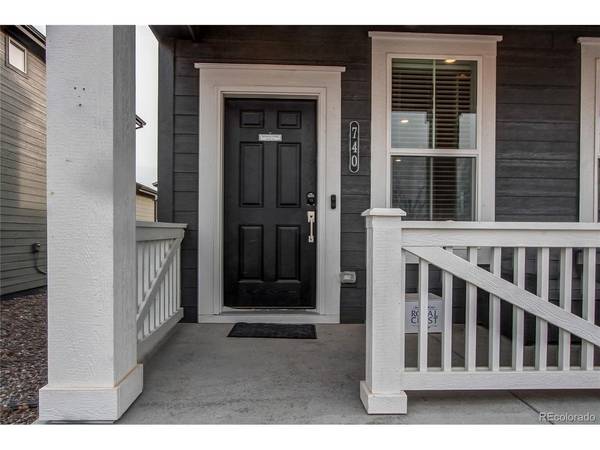 740 Cottonwood, Bennett, CO 80102