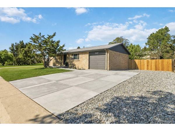 7637 Quay, Arvada, CO 80003