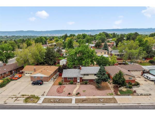 2330 N Circle, Colorado Springs, CO 80909