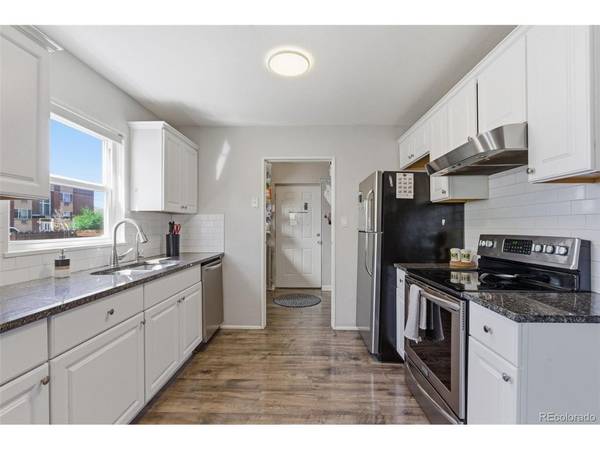 4201 E 69th,  Commerce City,  CO 80022