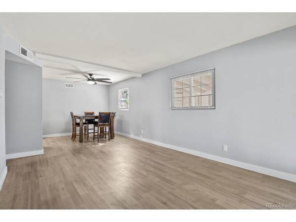 940 Vaughn, Aurora, CO 80011