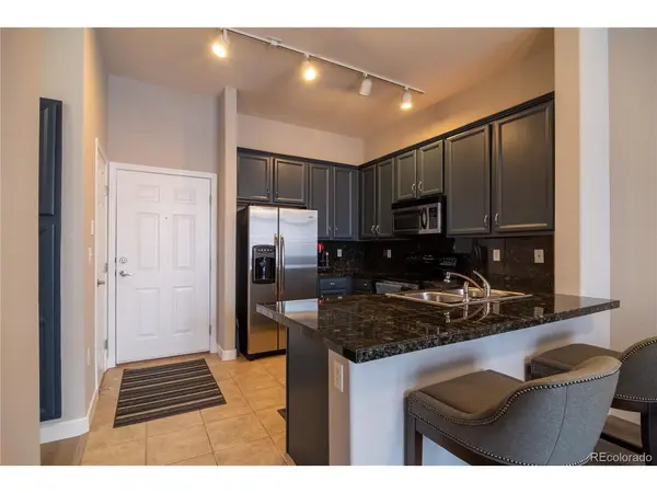 15470 Canyon Rim #304, Englewood, CO 80112
