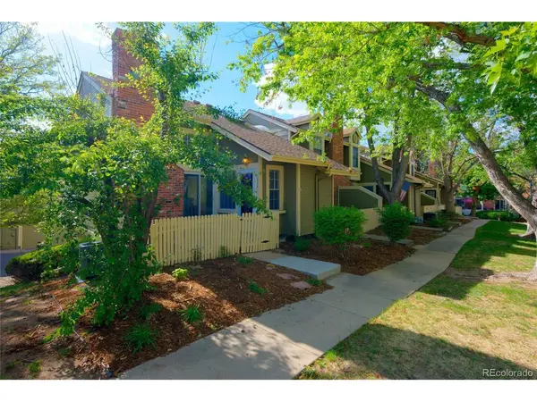 2020 S Hannibal #F, Aurora, CO 80013