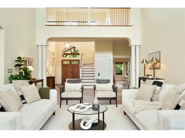 387 Crossing, Castle Pines, CO 80108
