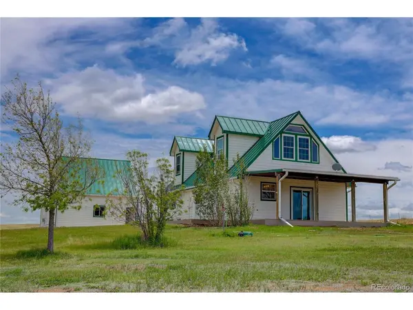 45634 Sun Country, Elizabeth, CO 80107