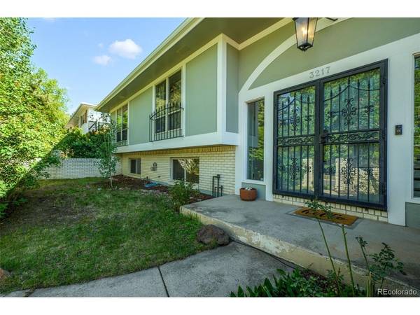 3217 Austin, Colorado Springs, CO 80909